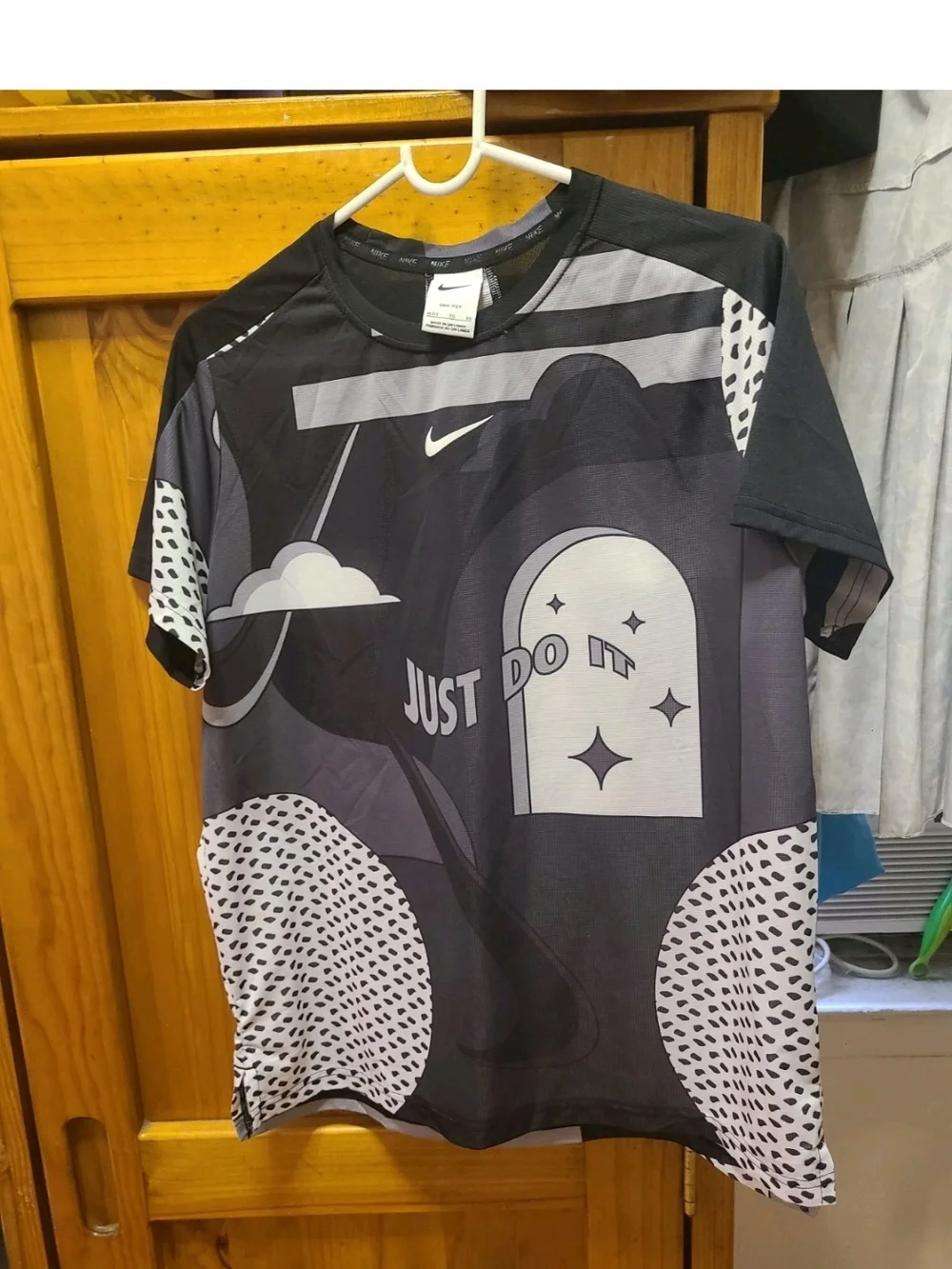 Unisex Nike Drifit 2piece  Blk/white/grey XL + Kids Mesh Pockets - Picture 5 of 10